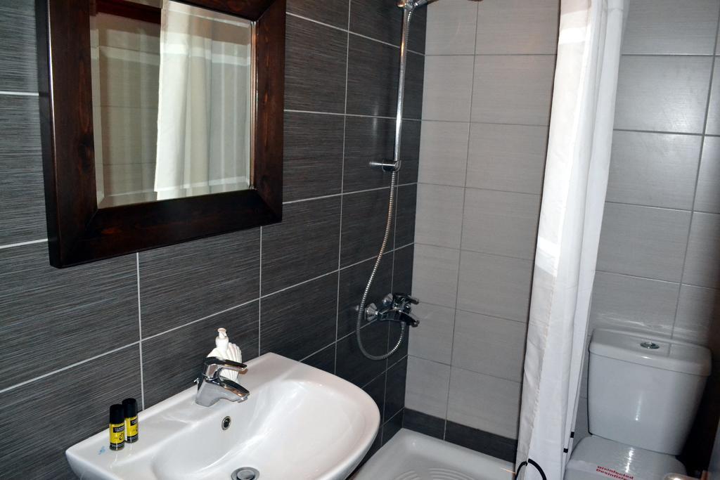Aiolos House Skiathos Town Ngoại thất bức ảnh